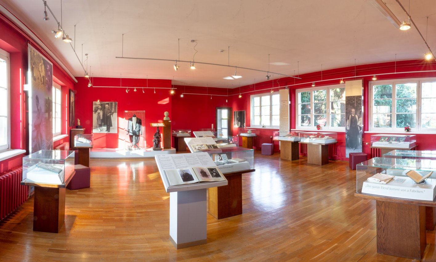 Hauotmann Museum Hauptraum